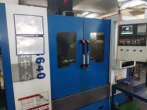Centro compuesto para taladrado y fresado 640